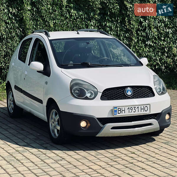 Хэтчбек Geely GХ2 2014 в 
