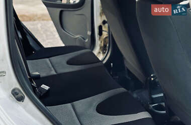 Хэтчбек Geely GХ2 2014 в 