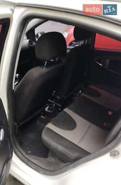 Хэтчбек Geely GХ2 2013 в 