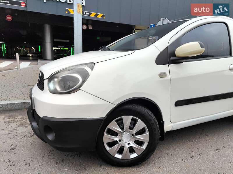 Хетчбек Geely GХ2 2013 в Києві