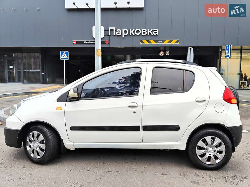 Хетчбек Geely GХ2 2013 в Києві