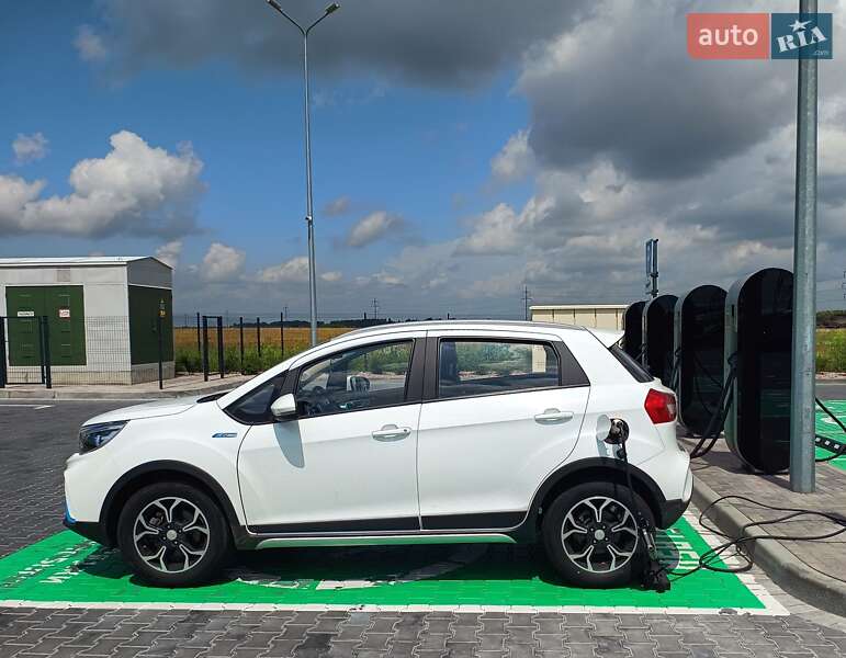Внедорожник / Кроссовер Geely Kandi EX3 2019 в 