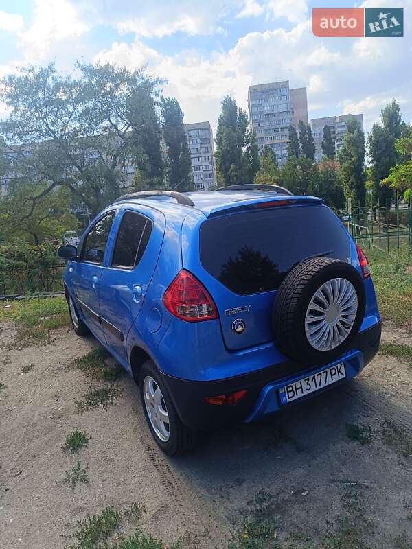 Внедорожник / Кроссовер Geely LC Cross 2012 в Захарьевке