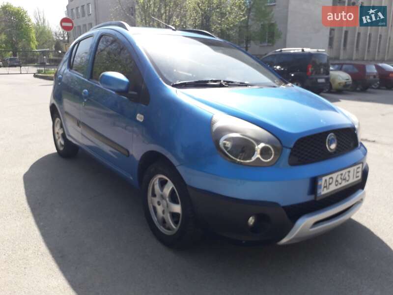Хэтчбек Geely LC 2013 в 