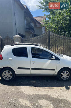 Хетчбек Geely LC 2013 в Чернівцях