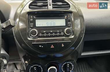 Хэтчбек Geely LC 2012 в 
