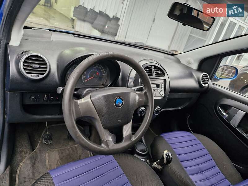 Хетчбек Geely LC 2013 в Чернівцях фото 8 Хетчбек Geely LC 2013 в Чернівцях