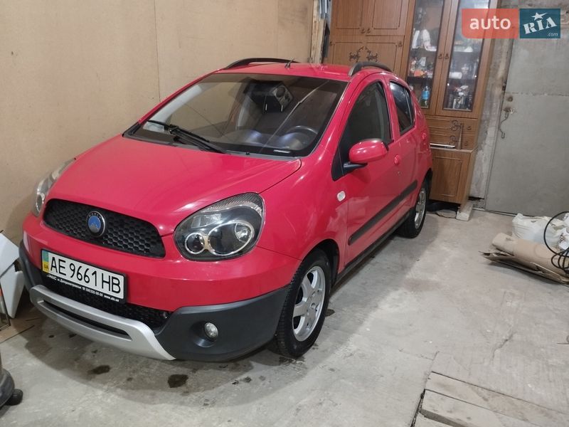 Хетчбек Geely LC 2012 в Южноукраїнську