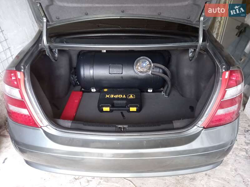 Седан Geely Maple C82 2013 в Тернополе