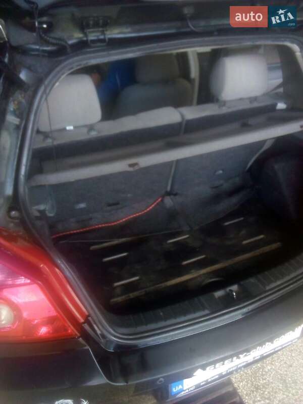Хэтчбек Geely MK-2 2011 в Киеве