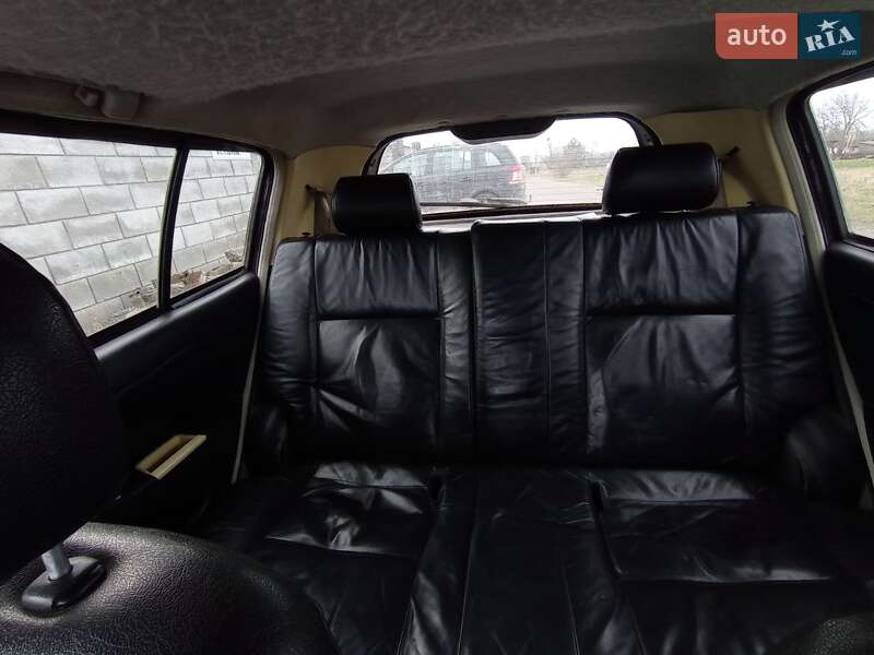 Хэтчбек Geely MK-2 2011 в Ровно