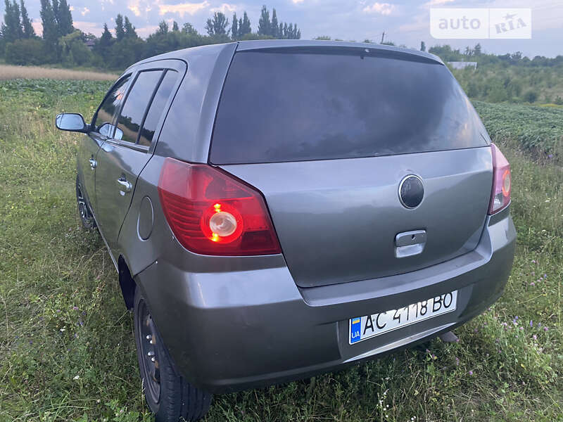 Хэтчбек Geely MK-2 2009 в Луцке