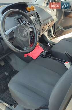 Хэтчбек Geely MK-2 2011 в 