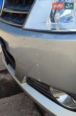 Хэтчбек Geely MK-2 2011 в 
