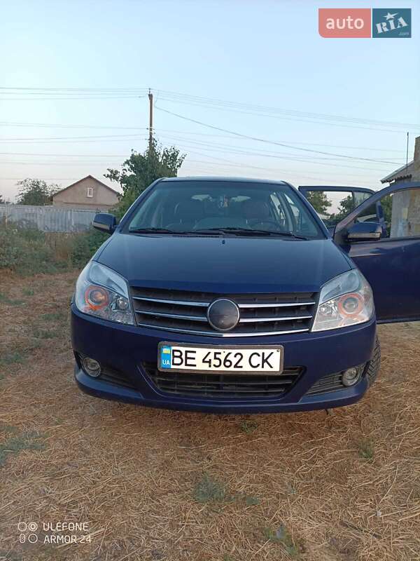 Хэтчбек Geely MK-2 2009 в Николаеве