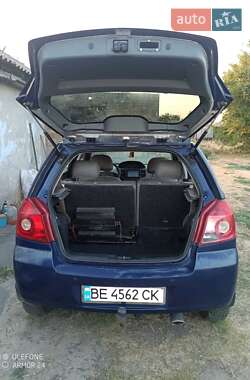 Хэтчбек Geely MK-2 2009 в 