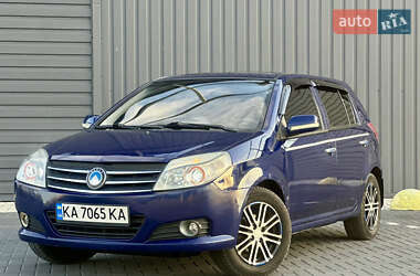 Хэтчбек Geely MK-2 2011 в 