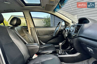 Хэтчбек Geely MK-2 2011 в 