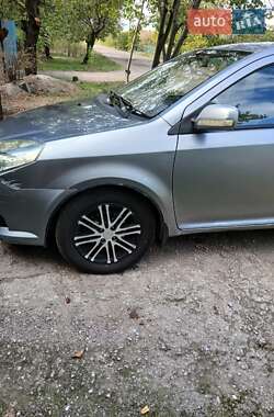 Хэтчбек Geely MK-2 2009 в 