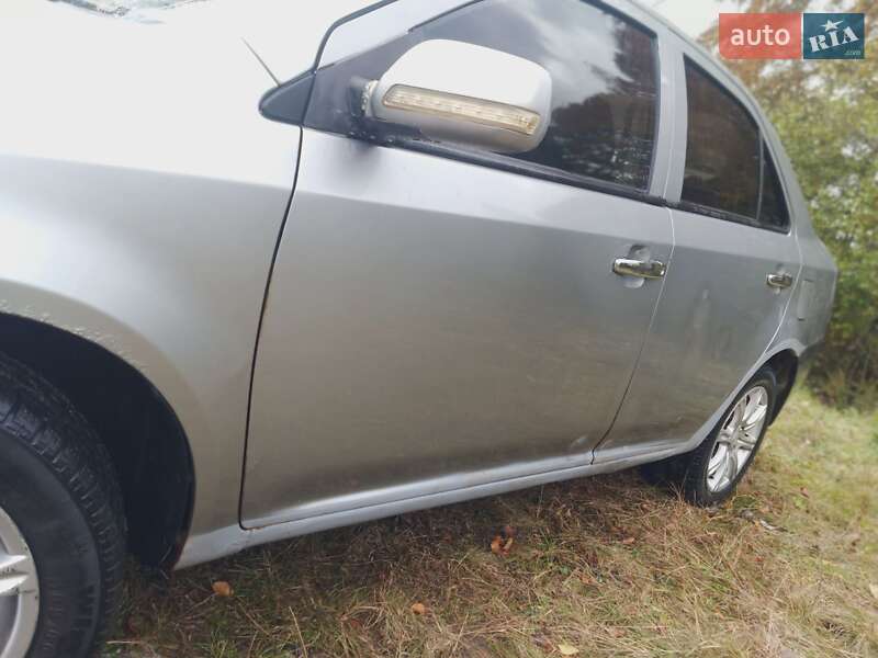 Седан Geely MK-2 2012 в Солотвине