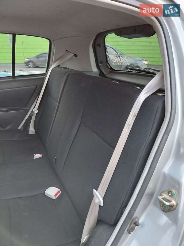 Хэтчбек Geely MK-2 2011 в Киеве