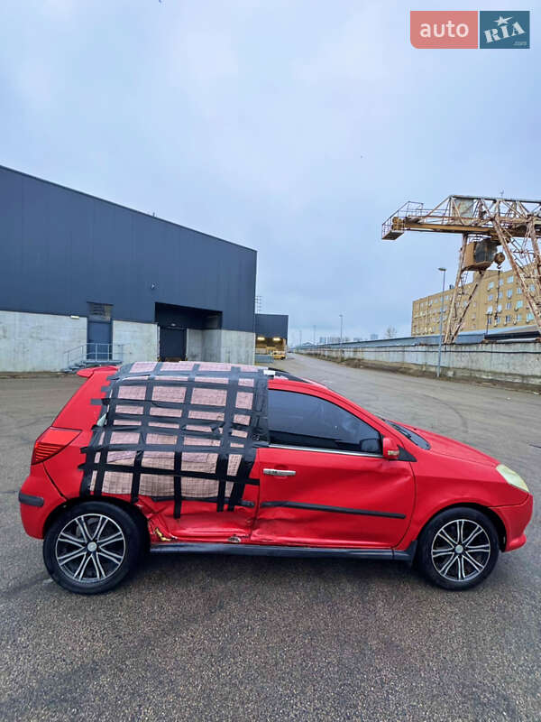Хэтчбек Geely MK-2 2011 в Киеве