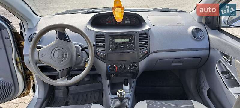 Седан Geely MK-2 2011 в Мукачевому