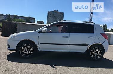 Хетчбек Geely MK Cross 2013 в 