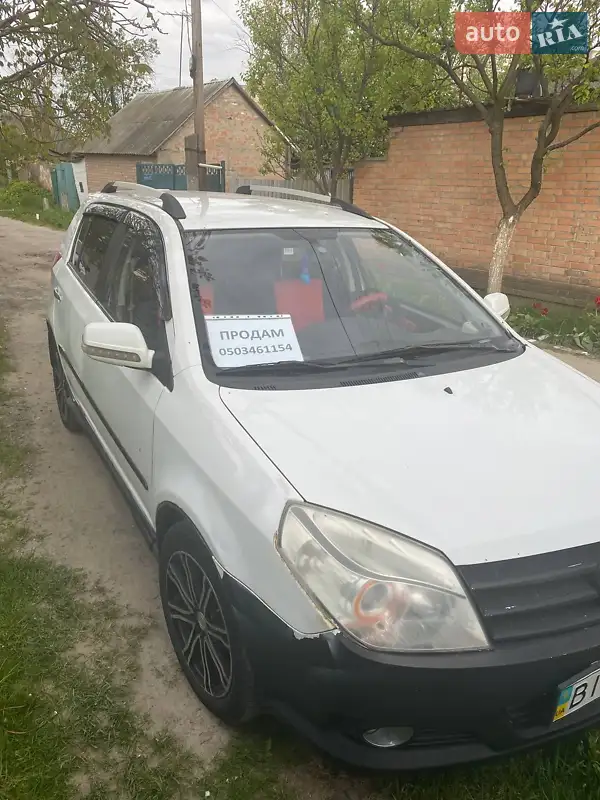 Geely MK Cross 2013