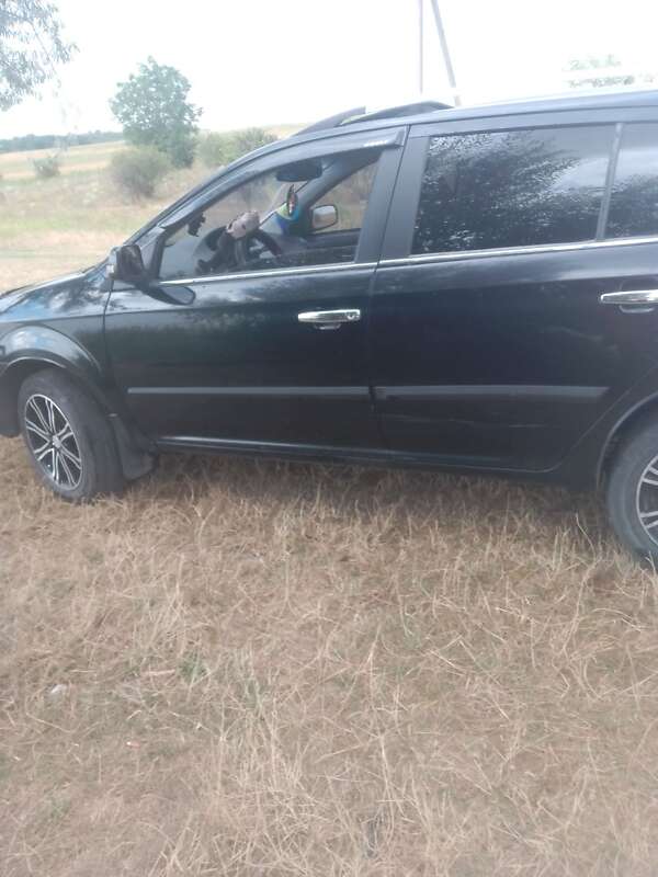 Geely MK Cross 2012