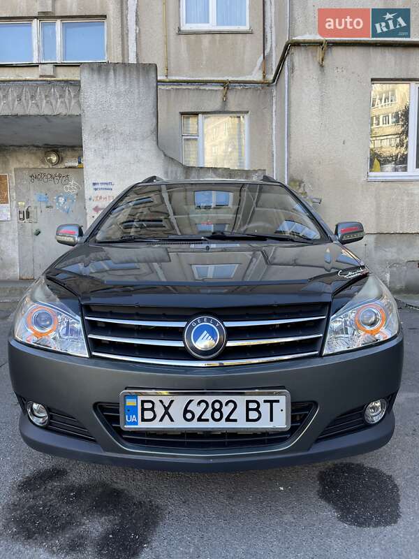 Geely MK Cross 2015