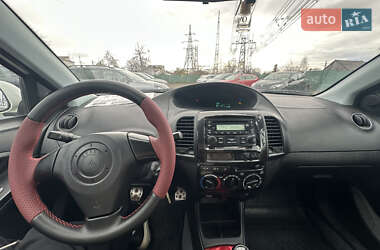 Хэтчбек Geely MK Cross 2013 в 