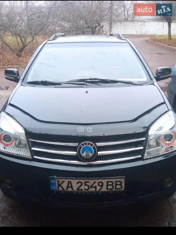 Geely MK Cross 2013