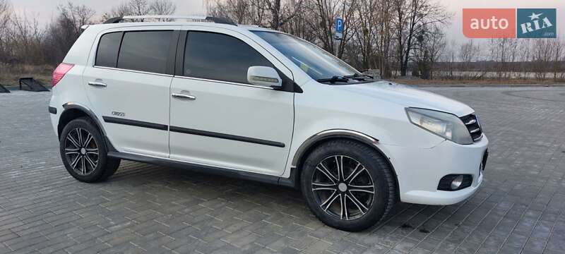 Хэтчбек Geely MK Cross 2013 в Сокале фото 2 Хэтчбек Geely MK Cross 2013 в Сокале