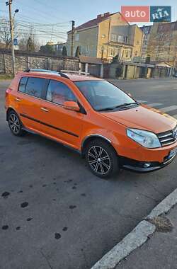 Хэтчбек Geely MK Cross 2012 в 