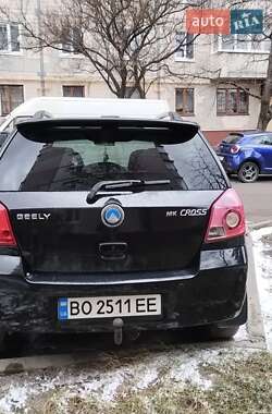 Хэтчбек Geely MK Cross 2012 в 