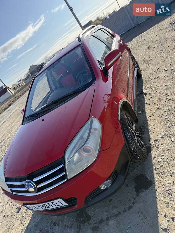 Хэтчбек Geely MK Cross 2013 в Новой Ушице