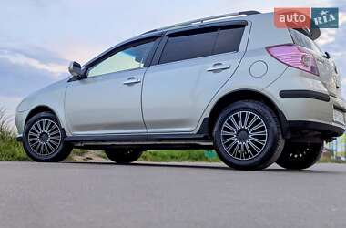 Хетчбек Geely MK Cross 2013 в 