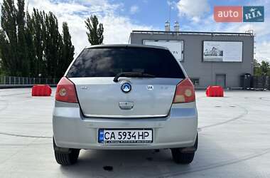 Хэтчбек Geely MK Cross 2011 в 