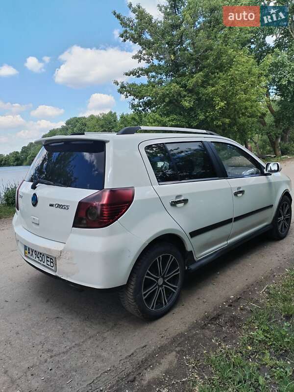 Хэтчбек Geely MK Cross 2013 в Умани