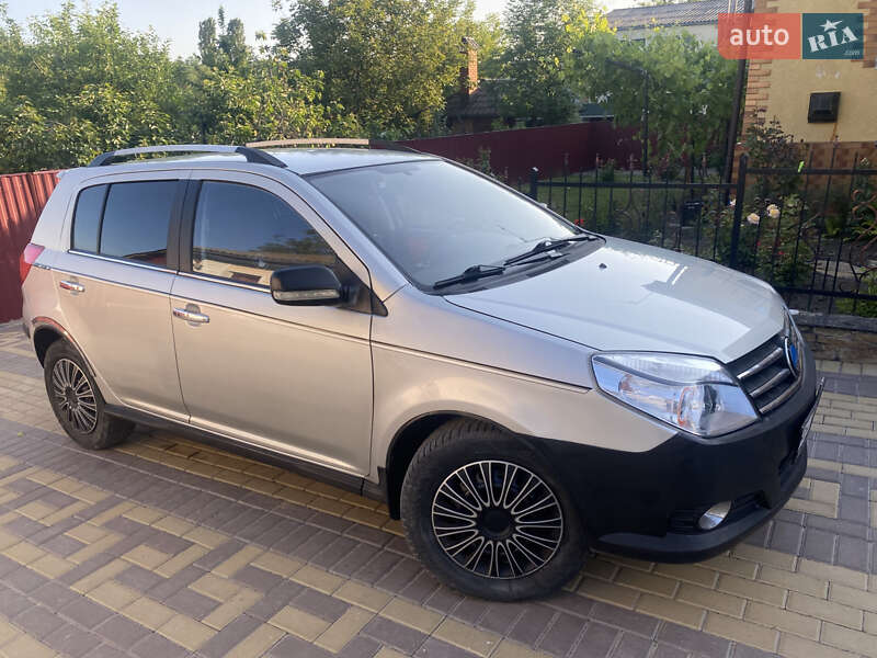Хэтчбек Geely MK Cross 2014 в Крыжополе