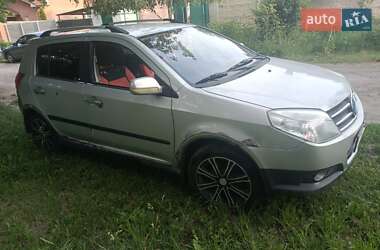 Хэтчбек Geely MK Cross 2013 в 