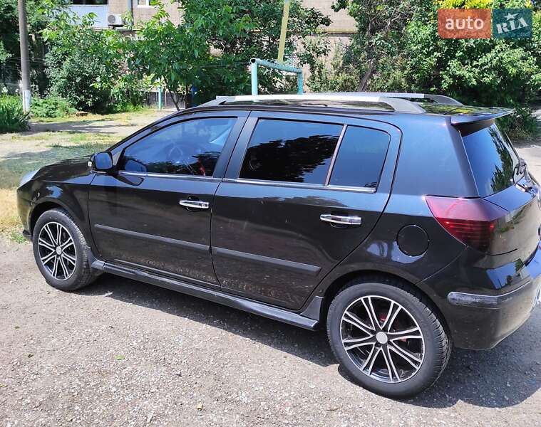 Хэтчбек Geely MK Cross 2013 в Одессе фото 6 Хэтчбек Geely MK Cross 2013 в Одессе