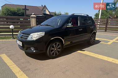 Хэтчбек Geely MK Cross 2015 в 