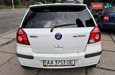 Хэтчбек Geely MK Cross 2013 в 