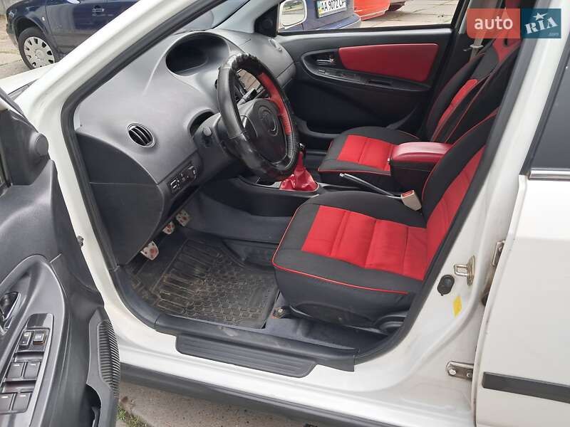 Хетчбек Geely MK Cross 2013 в Києві