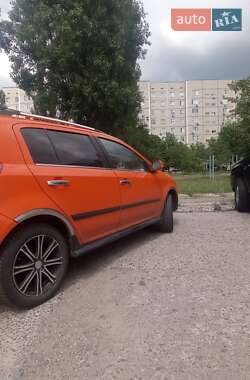 Хетчбек Geely MK Cross 2013 в 