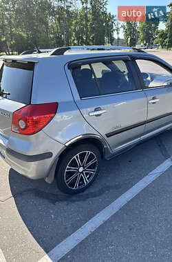 Хетчбек Geely MK Cross 2012 в 