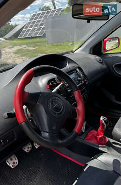 Хэтчбек Geely MK Cross 2013 в 