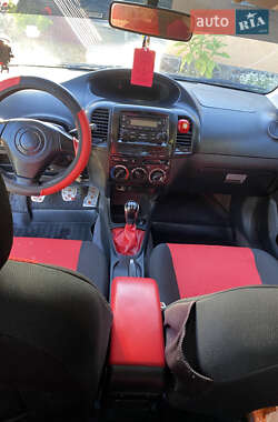 Хэтчбек Geely MK Cross 2013 в 